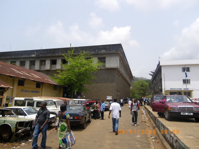 File:SLUni2009.jpg